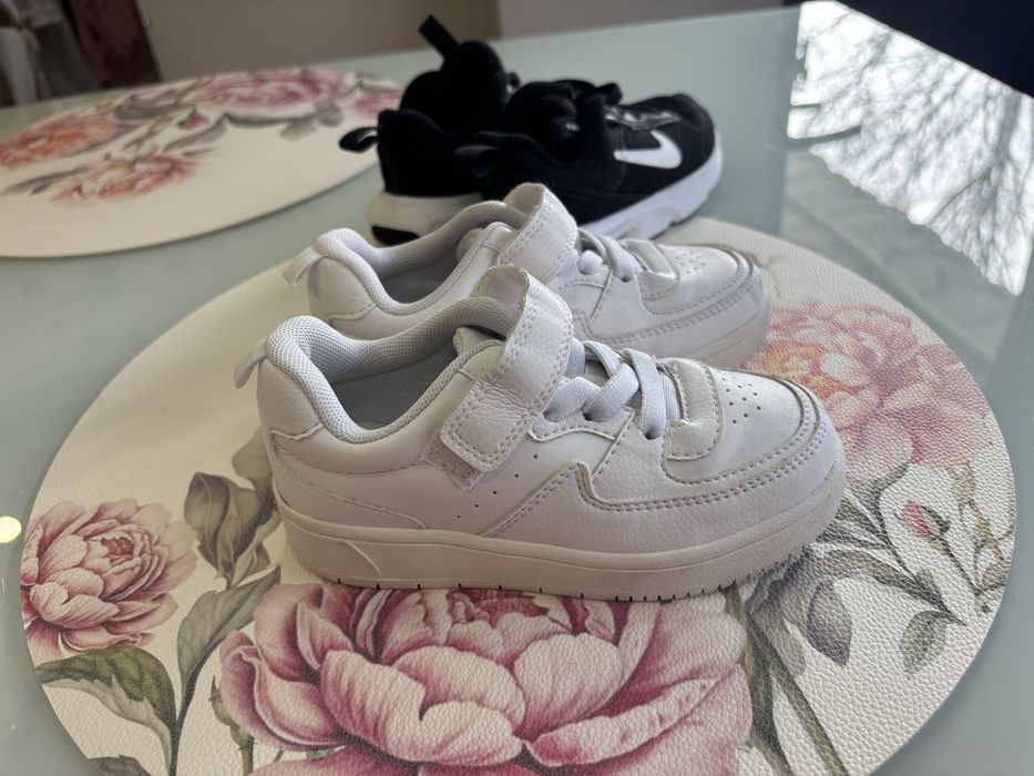 Маратонки размер 27