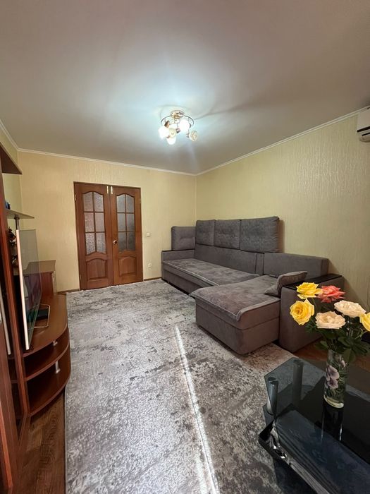 Продам 2х ком кв ,строитель 19