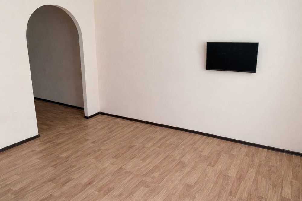 Продам 2 комн. квартиру в г.Уральск