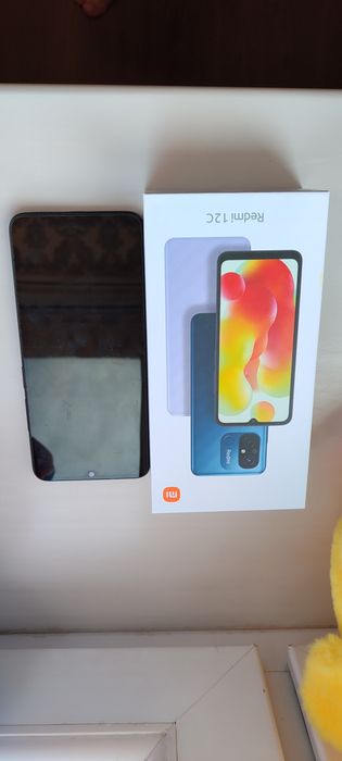 телефон Redmi 12c