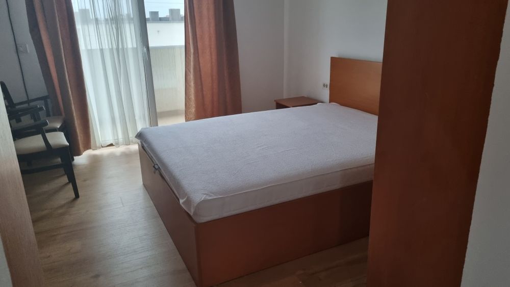 Inchiriez apartament cu 1 camera