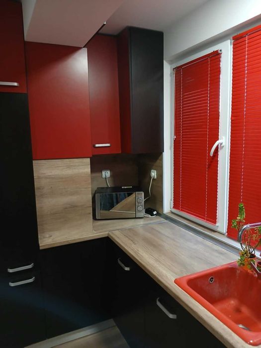 Дава се под наем Тристаен апартамент в Пазарджик, Център - 68 кв.м за 5.1 € - Снимка #3