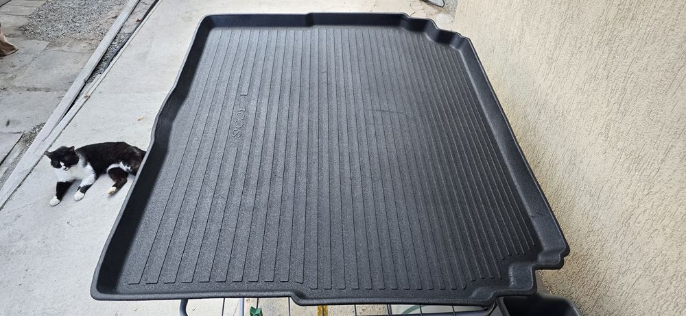 Vand tavita silicon pentru portbagaj Peugeot 3008