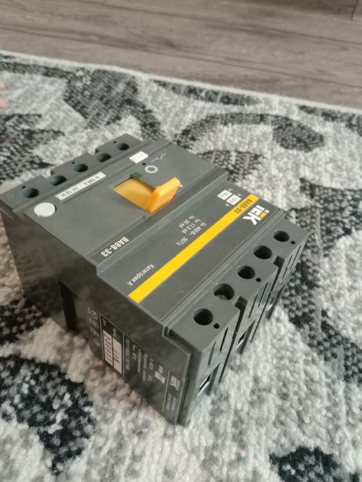 Автоматический выключатель 160 ампер