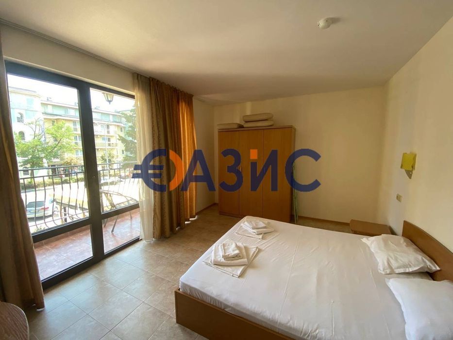 Продава се Тристаен апартамент в к.к. Слънчев бряг - 87 кв.м за 680 €/кв.м - Снимка #11