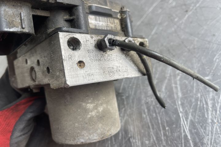 Pompa ABS 0265251367 / 0 265 251 367 Mercedes-Benz Sprinter a 2-a gen