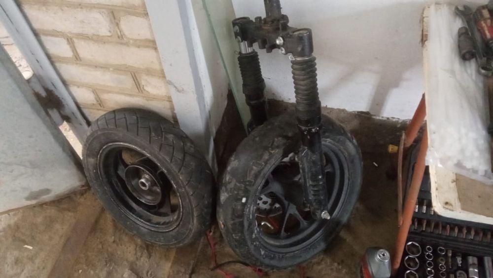 Мопед запчасти скутер