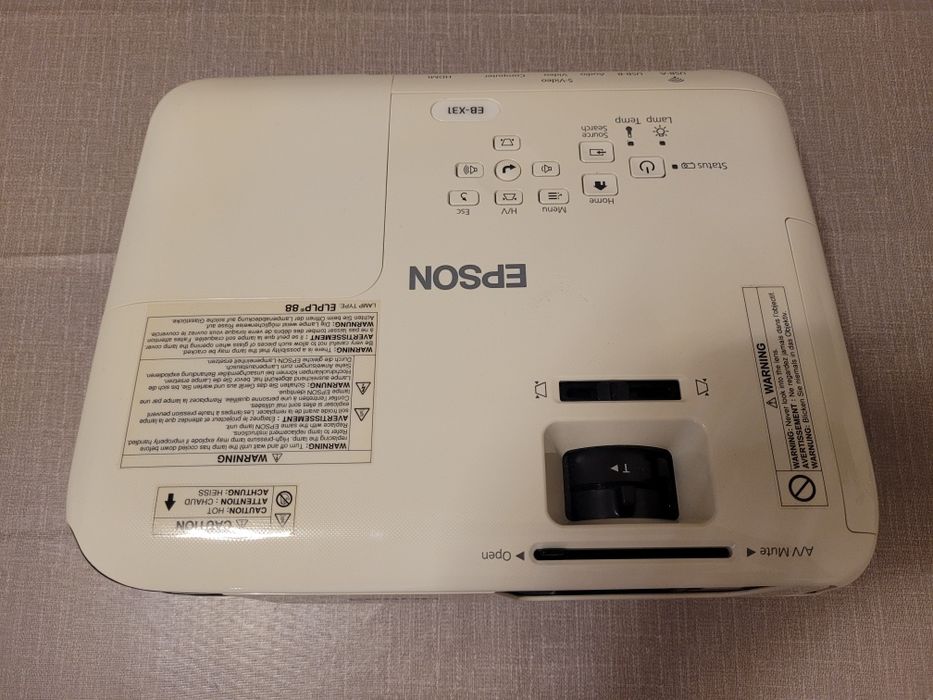 Продам проектор Epson