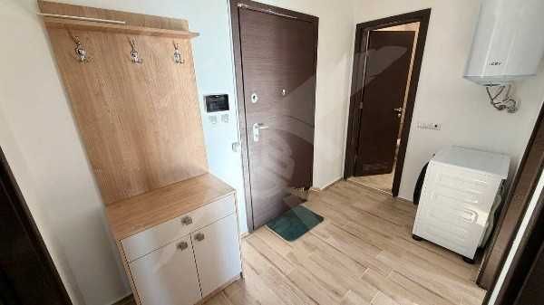 Двустаен - Лазур