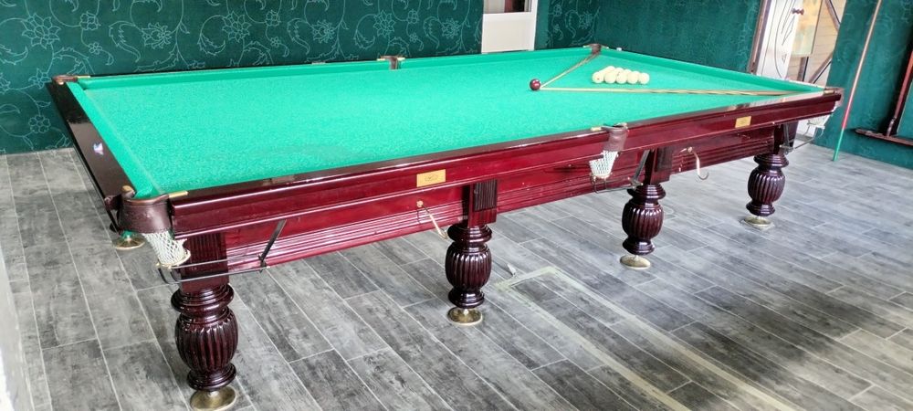 Бильярдный столлар сотилади графит 12 футов  9000$дан галишамиз