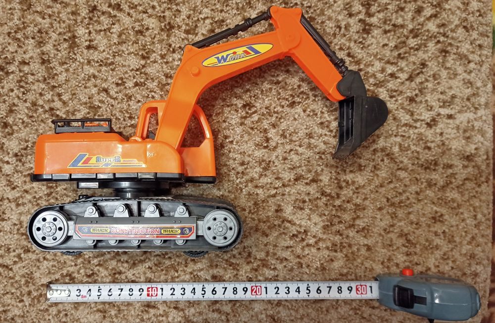 Продам детский экскаватор