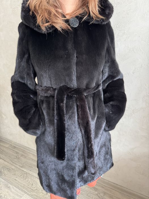 Норковая шуба в хорошем состоянии