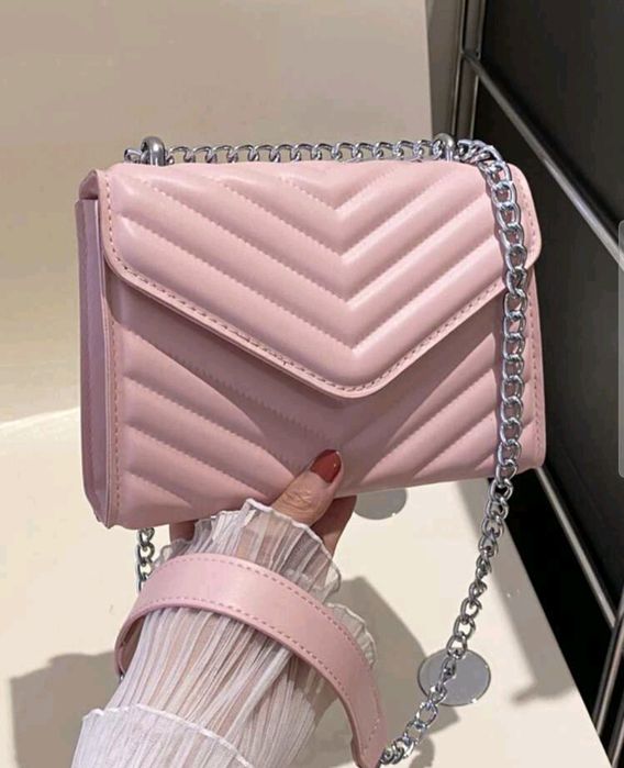 Елегантна дамска чанта