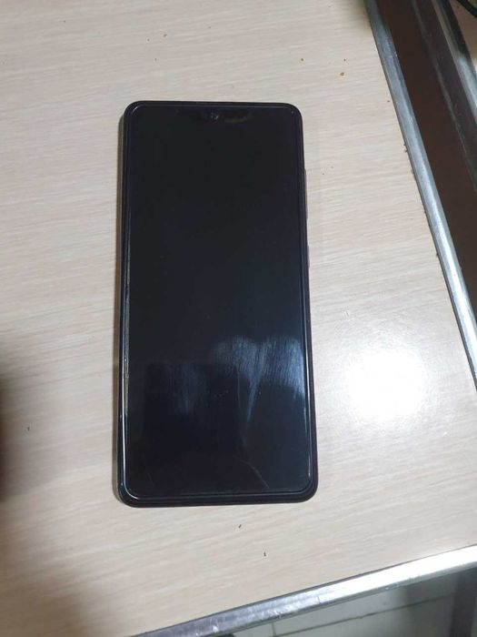 SAMSUNG A51  sotiladi