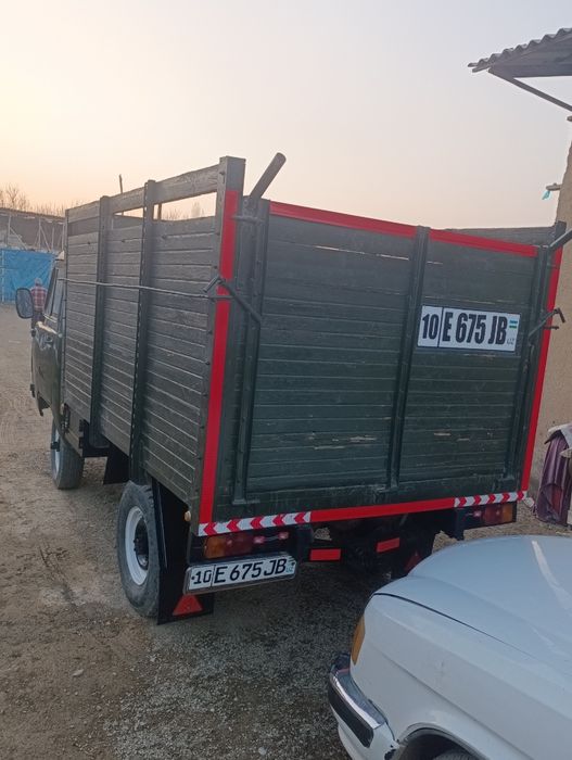 Uvazik bartavoy srochni satiladi