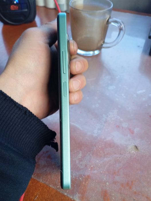 Продам телефон редми