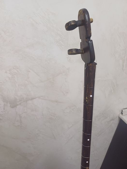 Домбыра 10.000 тг
Бағасы