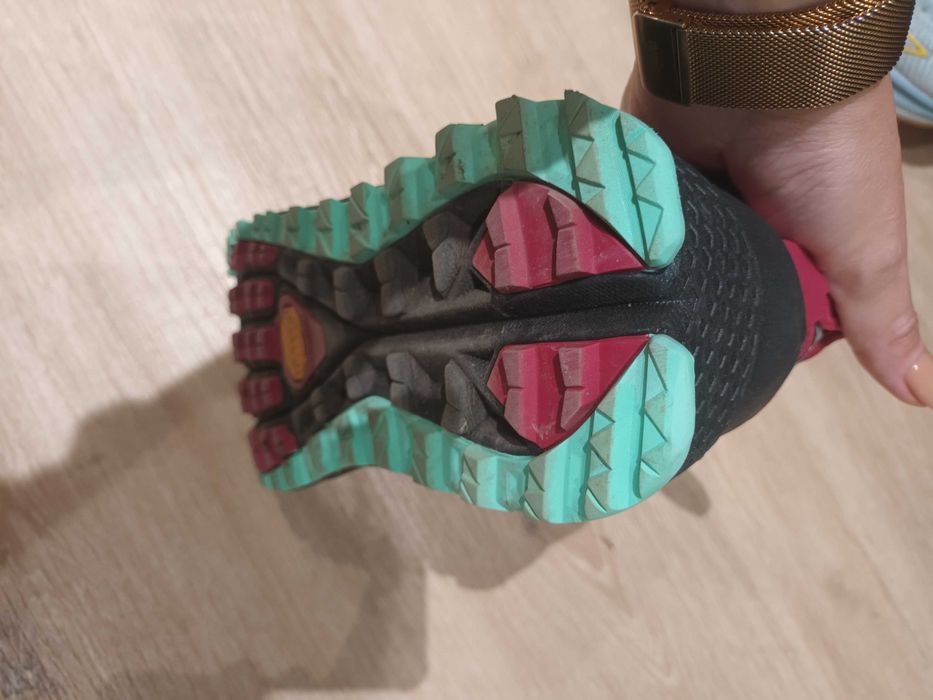 Altra Olimpus 5 маратонки за бягане