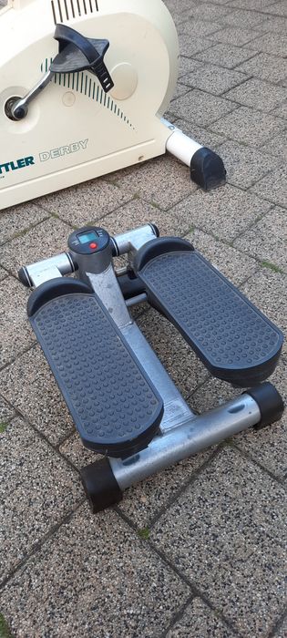 Vand aparat fitnes pentru picioare