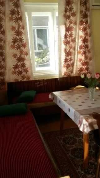 Дава се под наем Тристаен апартамент в Пловдив, Младежки Хълм - 90 кв.м за 428.4 € - Снимка #4