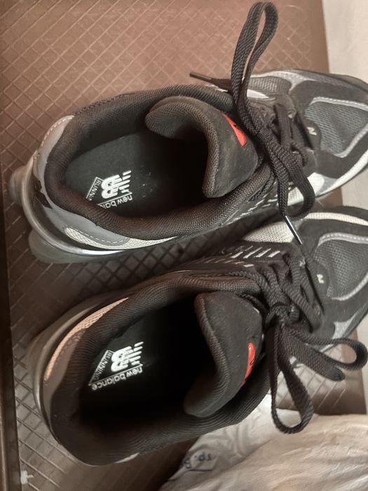 New balance 9060