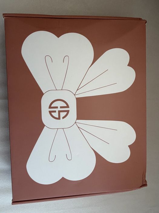 Чисто нова рокля