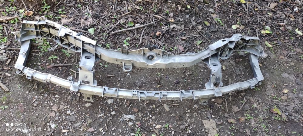 Маска/Очиларка за Форд Фокус Мк 2.5 2007/2011 Maska za Ford Focus