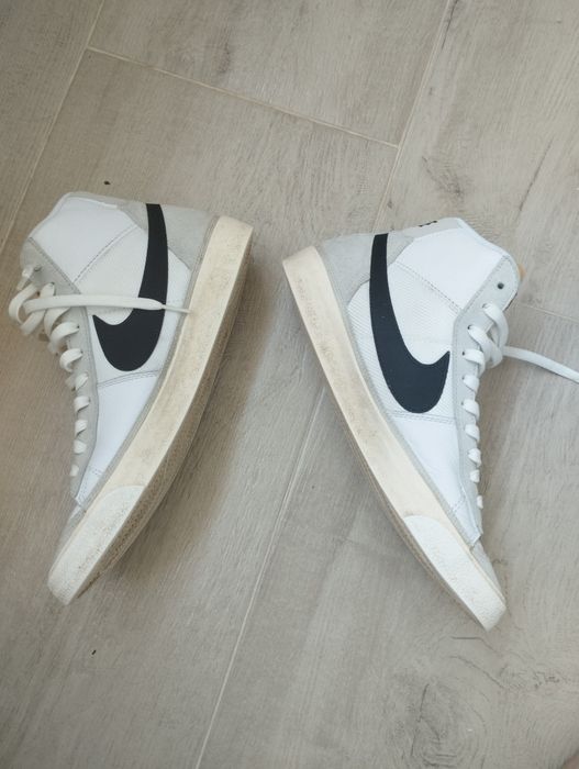 Кецове Nike blazer