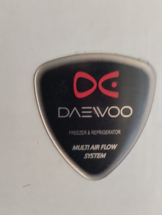 Продам холодильник на з/ч