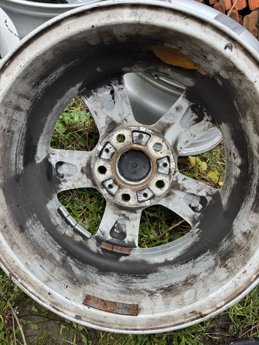 Дажанти за БМВ 16-ски 5х120