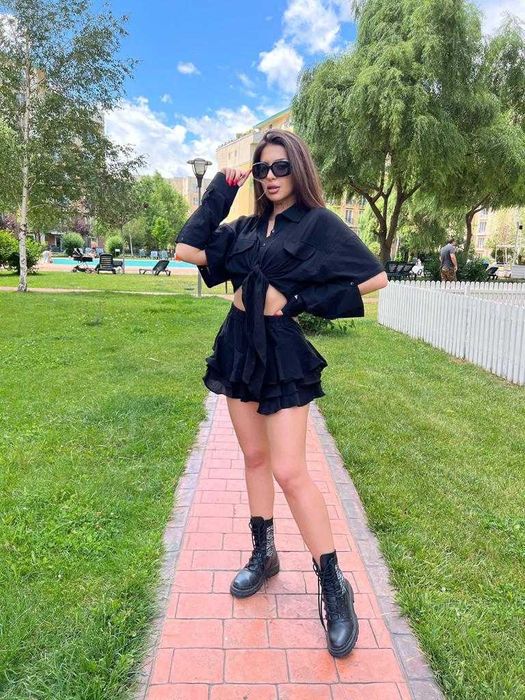 Compleu maneca detasabila si fusta pantalon Tessa