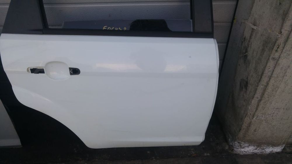 usa dreapta spate ford focus 2 combi facelift