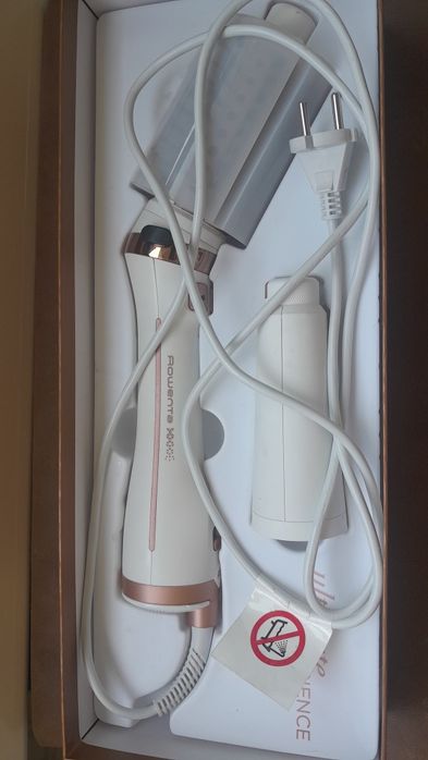 Профессиональный фен щетка