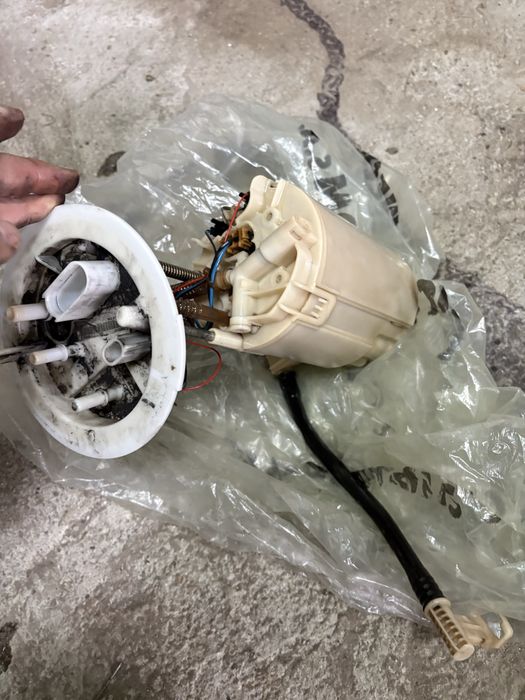 Popa motorina rezervor  audi a4 b8