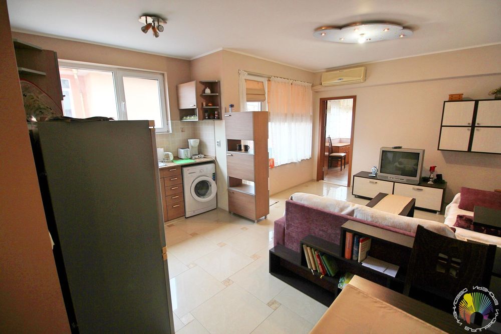 Дава се под наем Двустаен апартамент в Бургас, Сарафово - 62 кв.м за 306 € - Снимка #3