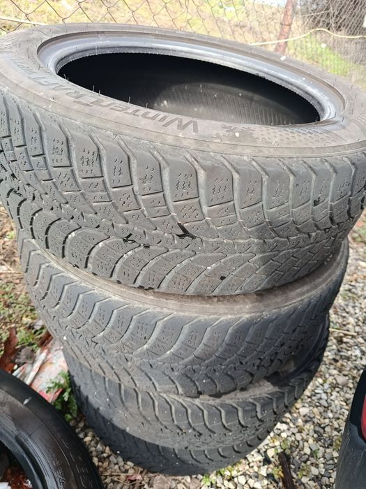 Зимни гуми 4бр 215/55/17
