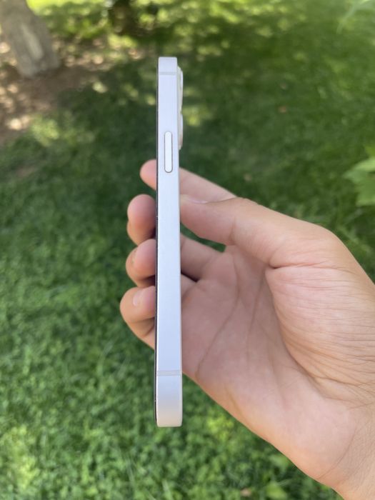 IPhone 13 в идеальном состоянии