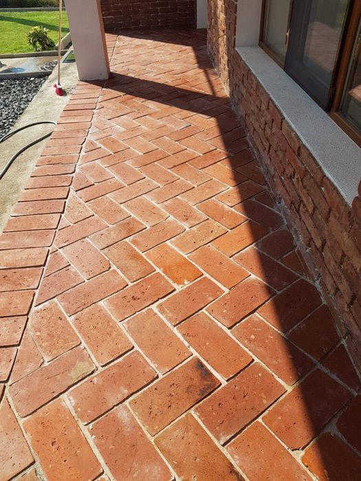 Caramida feliata pentru pardoseala