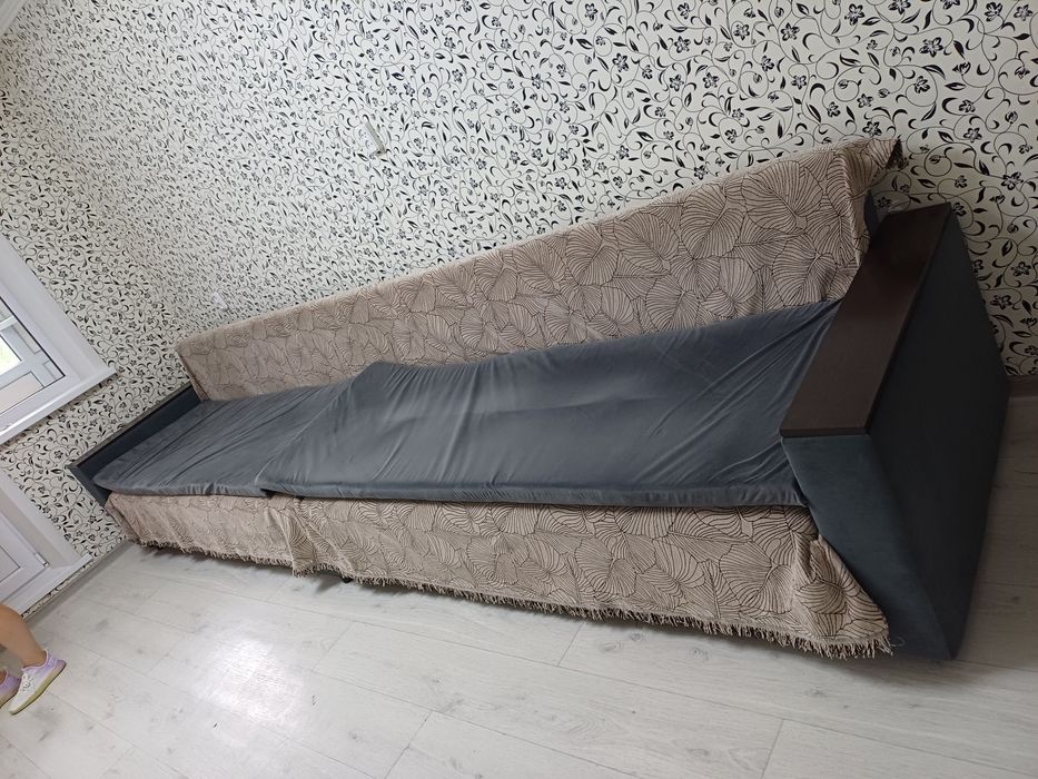 продам диван 1+1