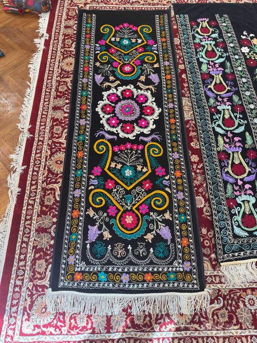 Старинные Сюзане