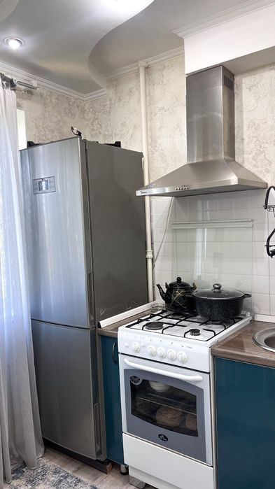 Сдаётся 2 комнатная квартира