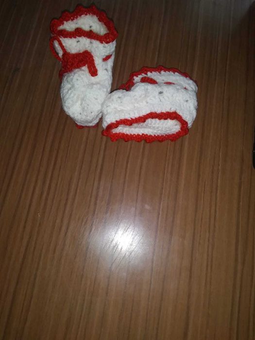 Botosei crosetati pentru bebelusi