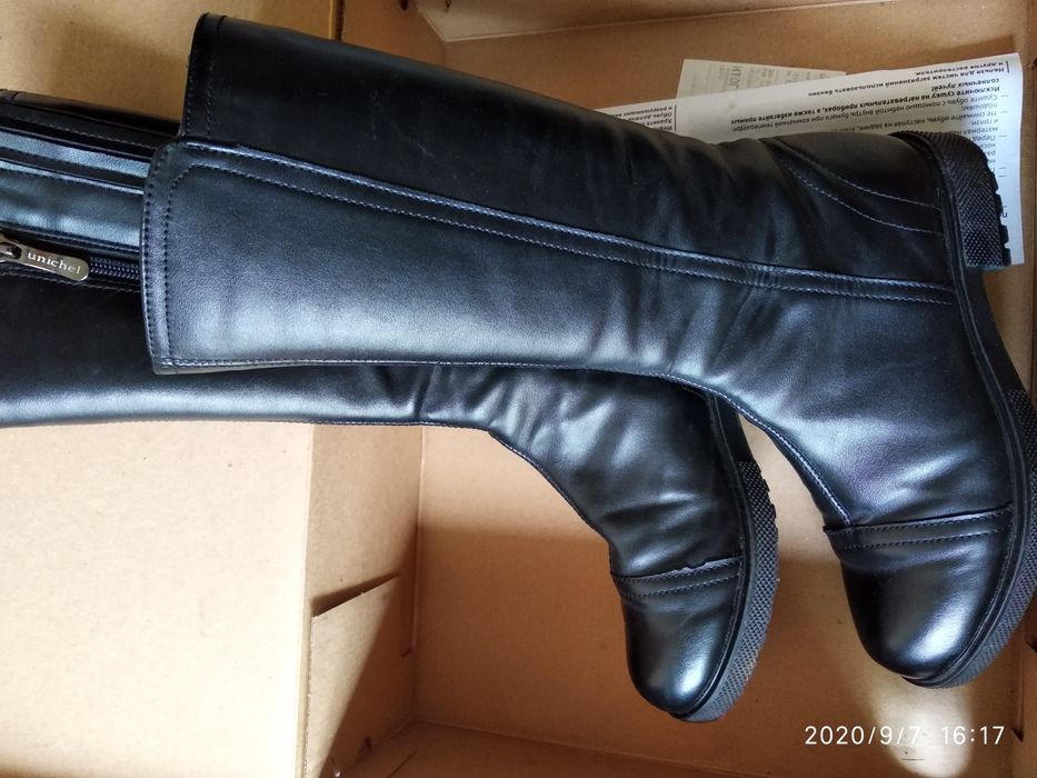 Демисезонные сапоги для девочки