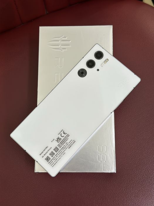 REDMAGIC 9S Pro 12Гб+12ГБ,256Гб