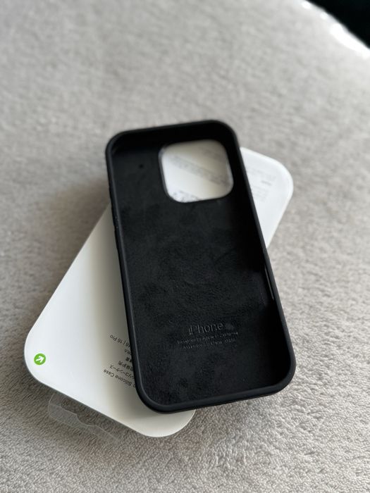 Huse iPhone 16 pro, silicon
