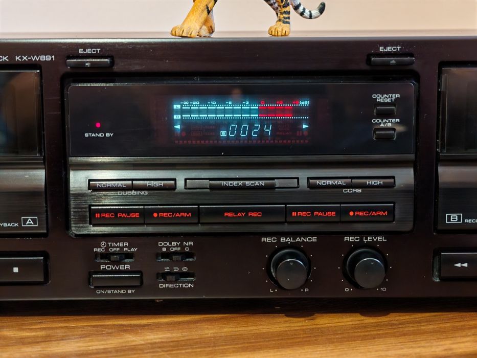 Kenwood KX-W891. Înregistrare/Autoreverse pe ambele părți. Preț fix !