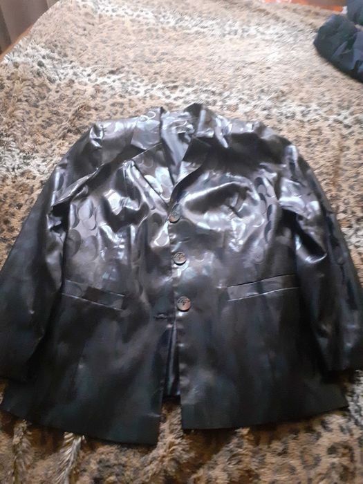 Пиджак,коричневого цвета,разм 50