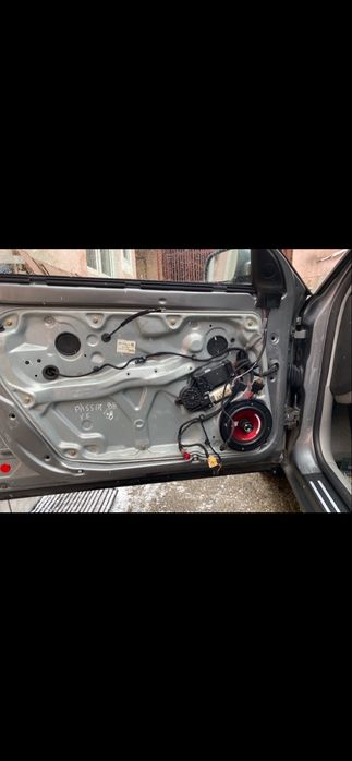 Electrician Auto ,Montez Amplificator, Subwoofer, Casetofon,Navigatie