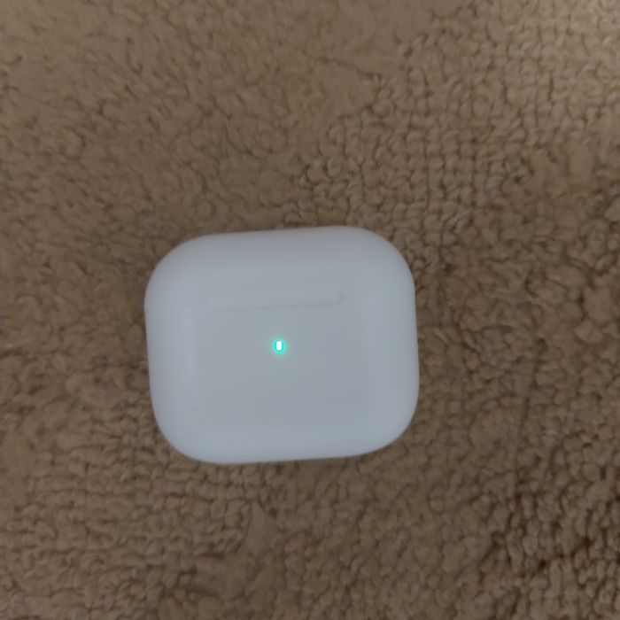 Оригинальные AirPods 3
