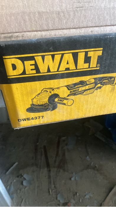 УШМ DeWALT 4377 болгарка